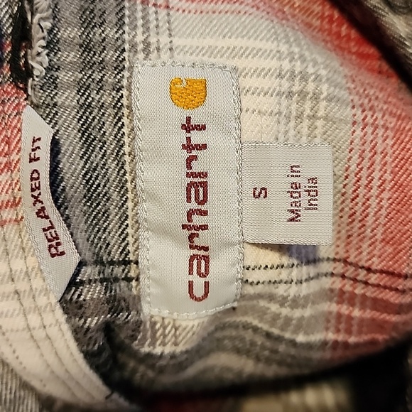 Carhartt Red and Black Plaid Women's Top - Picture 2 of 7